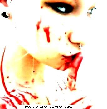 Poze dark,din concerte,sangeroase....puneti aici - shadow_queen - Poze