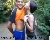 picz - dam..inca nu apar pozele nush ce are :x - Know each other
