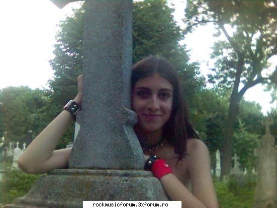 poze cu ce-i de pe forum - bene bene chiar vrety sa va speriati?? look here! - Poze